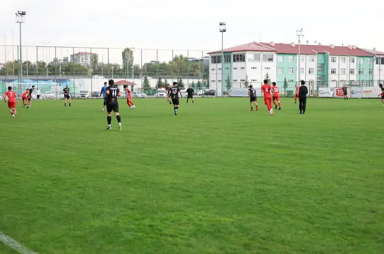 Sivas’ta Filistinli öğrencilerle dostluk maçı
