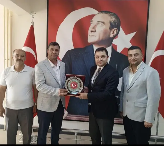 Sivrihisar esnaf odalarından Kaymakam Temel’e anlamlı ziyaret
