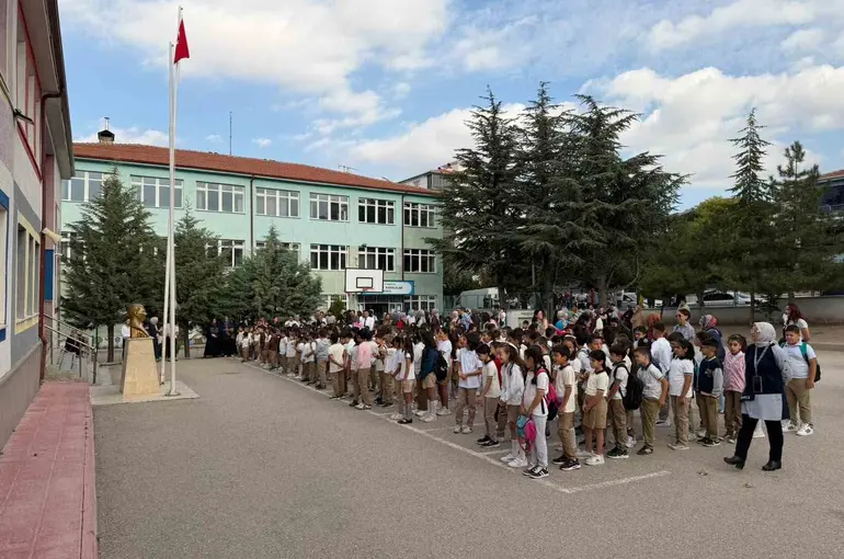 Sivrihisar’da yeni eğitim yılı heyecanı
