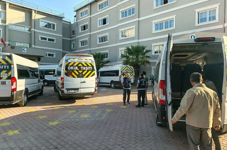 Söke’de öğrenci servisleri denetlendi

