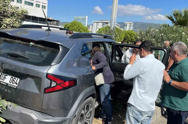 Söke’de trafik kazası: 3 yaralı
