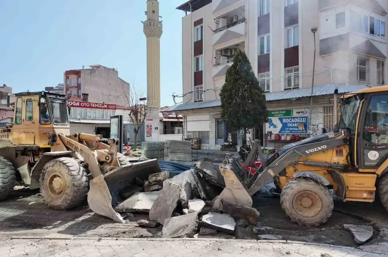 Söke’de Yol Yenileme Hamlesi Başladı
