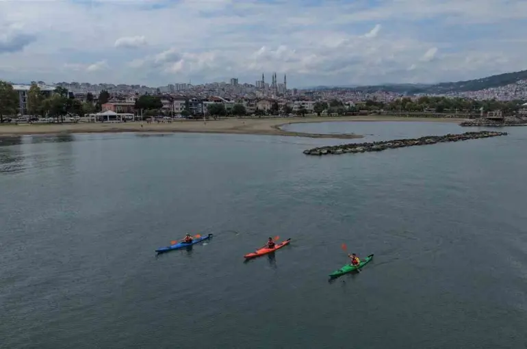 Tatilcilerin yeni rotası Ordu plajları
