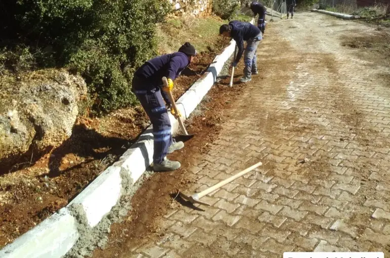 Tavas Belediyesi Fen İşleri Müdürlüğünde çalışmalar tüm hızıyla devam ediyor
