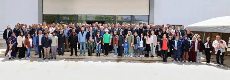 Tavas’ta emeğin bayramı sofrada kutlandı; Başkan Tatıl’tan anlamlı buluşma
