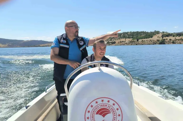 Tavşanlı Kayaboğazı Barajı’nda sahipsiz balık ağlarına denetim

