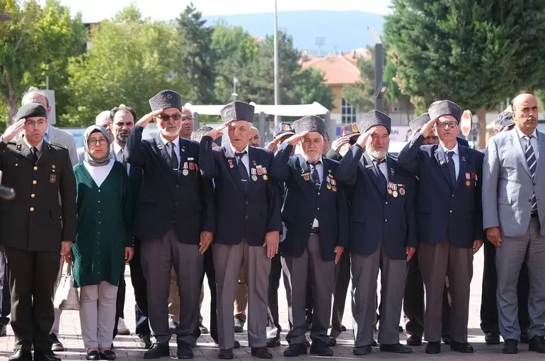 Tavşanlı’da 19 Eylül Gaziler Günü törenle kutlandı
