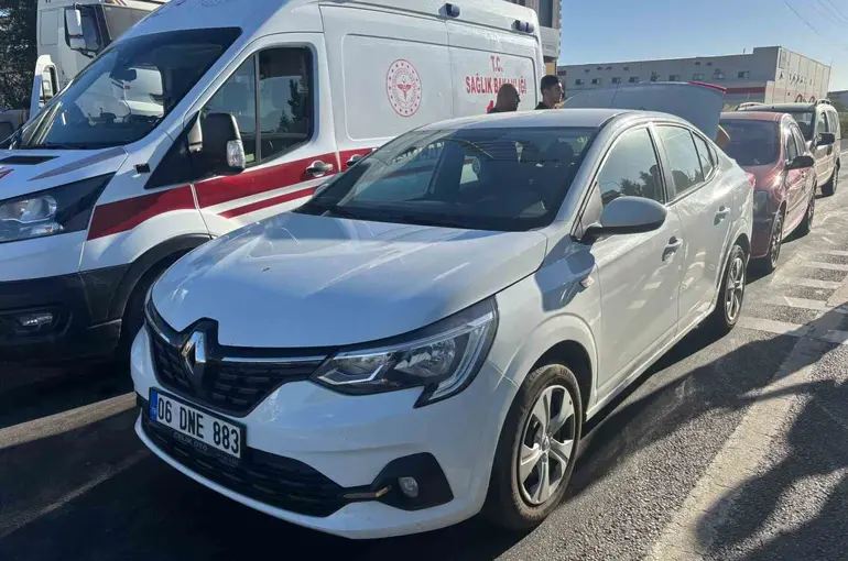 Tavşanlı’da zincirleme trafik kazası; 4 yaralı
