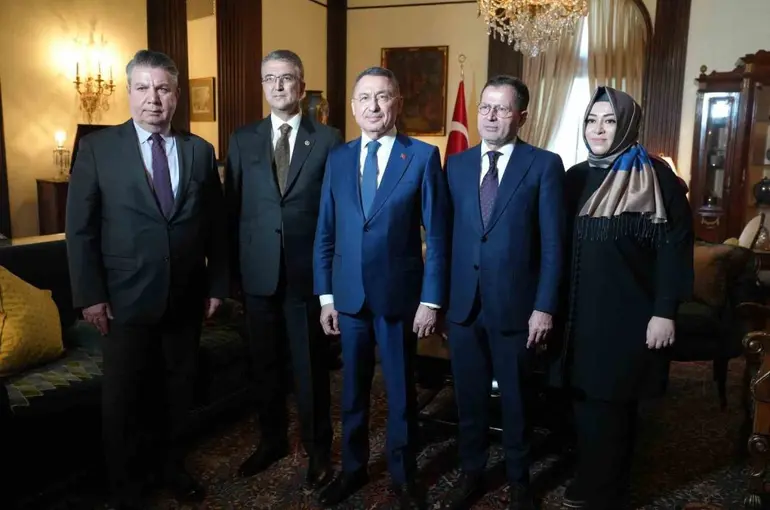 TBMM Dışişleri Komisyonu heyeti, ABD’de Türklerle buluştu
