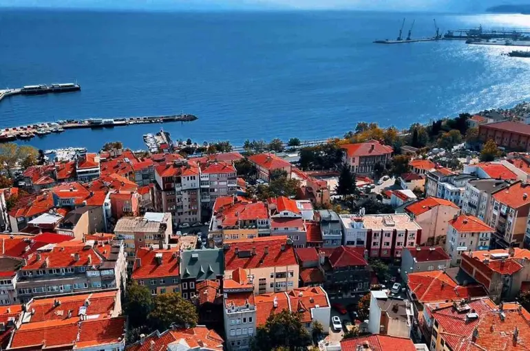 Tekirdağ İl Sağlık Müdürlüğü’nden aşırı sıcak uyarısı

