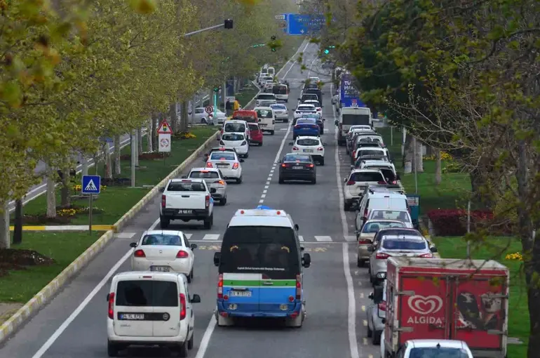 Tekirdağ’da trafiğe kayıtlı taşıt sayısı 402 bin 798’e ulaştı
