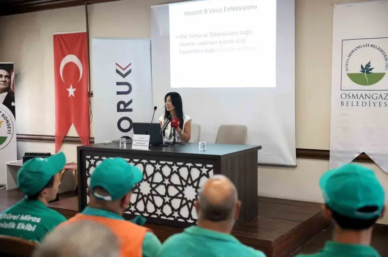 Temizlik işçilerine "Hepatit B" eğitimi

