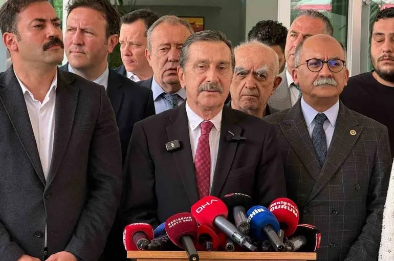 Tepebaşı Belediye Başkanı Ataç’tan operasyonla ilgili açıklama
