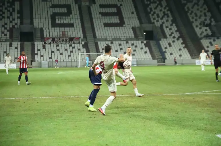 TFF 2. Lig: Elazığspor: 3 - Sebatspor: 1
