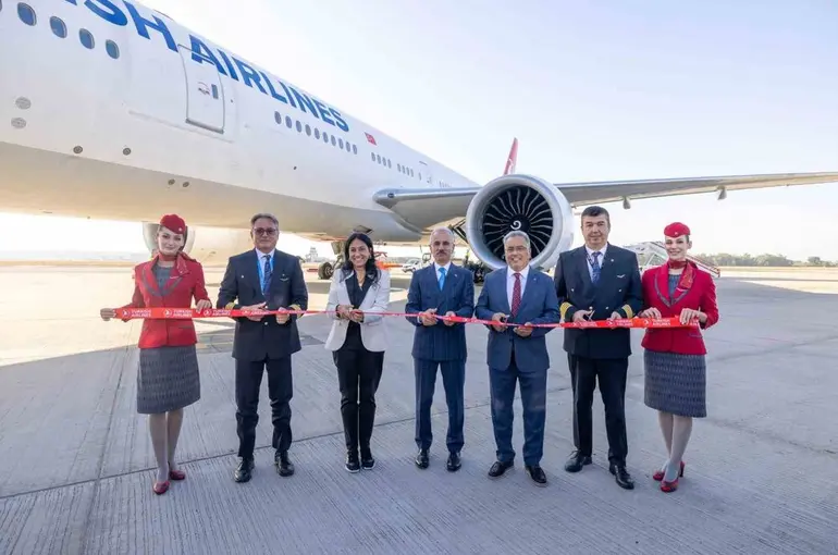 THY’nin İstanbul-Sevilla uçuşları başladı
