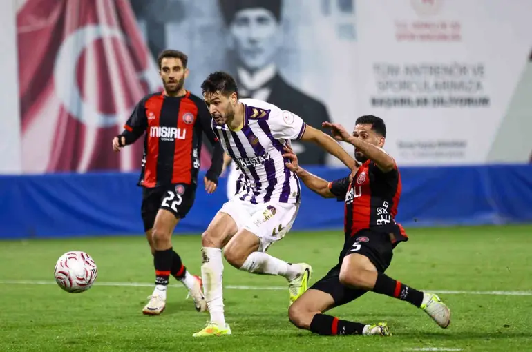 Trendyol 1. Lig: Fatih Karagümrük: 1 - Ankara Keçiörengücü: 2
