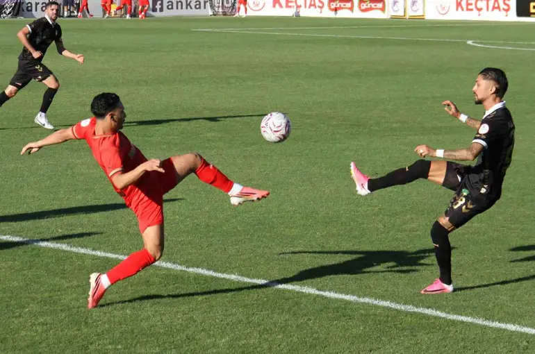 Trendyol 1. Lig: Iğdır FK: 4 - Manisa FK: 2
