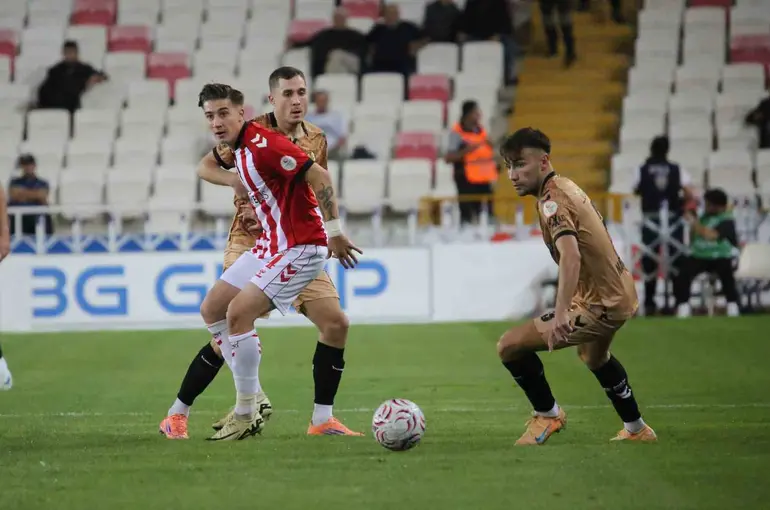 Trendyol 1. Lig: Sivasspor: 2 - Mardin 1969 Spor: 2
