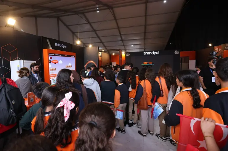 Trendyol, TEKNOFEST’te ziyaretçileri e-ticaret ve teknoloji deneyimleriyle buluşturdu
