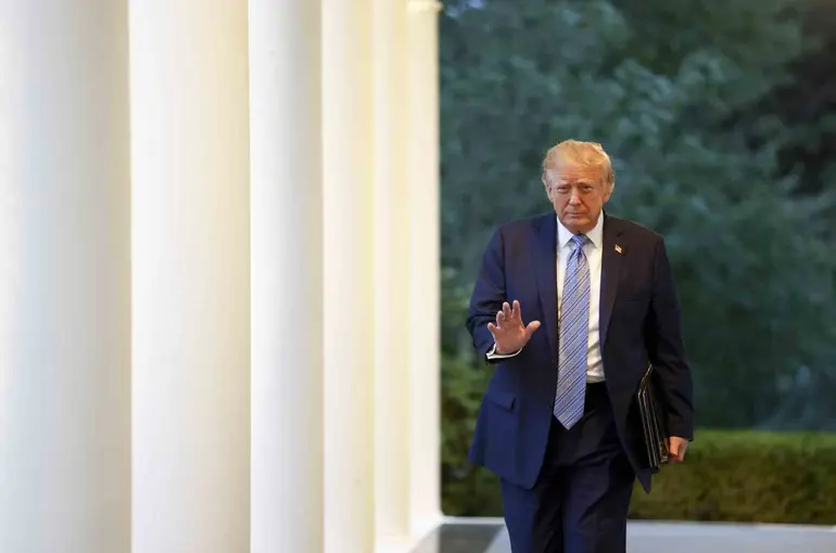 Trump: "İran anlaşma yapmak istiyor, ancak buna hazır değiller"
