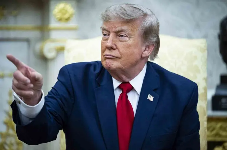 Trump: "İran her ABD askeri öldürdüğünde bunun bedelini katbekat ödeyecek"
