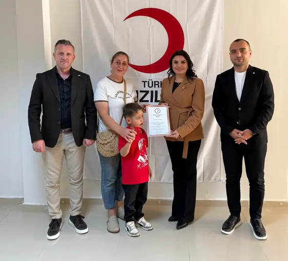 Tunceli’de kan bağışçılarına madalya takdim edildi
