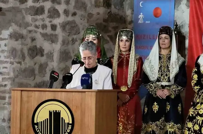 Türk Dünyası Üstün Hizmet Ödülleri sahiplerini buldu
