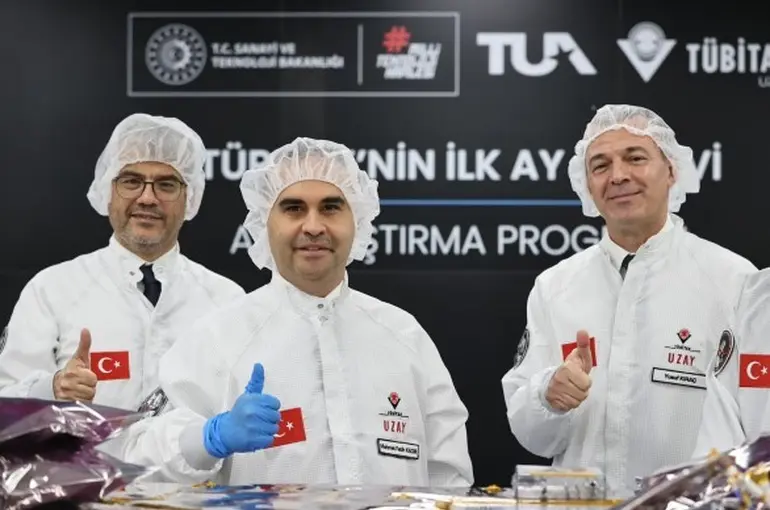 Türkiye’nin Ay yolculuğunda yeni aşama: Artemis gündemi Antalya’ya taşınıyor
