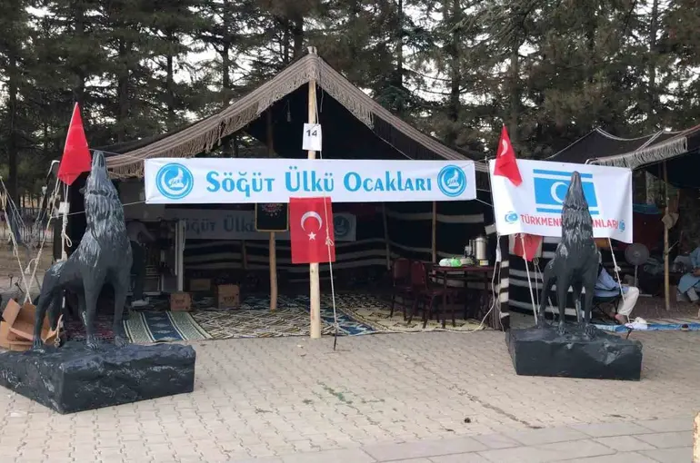 Ülkücülerin çadırı Söğüt Ertuğrul Gazi’yi Anma ve Yörük Şenlikleri’ne damga vurdu
