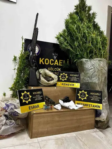 Uyuşturucu operasyonunda esrar, metamfetamin ve kenevir ele geçirildi
