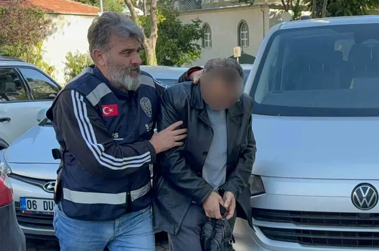 Uyuşturucu taciri tutuklandı
