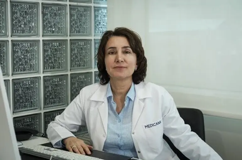 Uzmanından uyarı: "Menopozda baş ağrılarınız değiştiyse dikkat"
