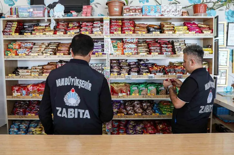 Van’da okul kantinleri denetlendi
