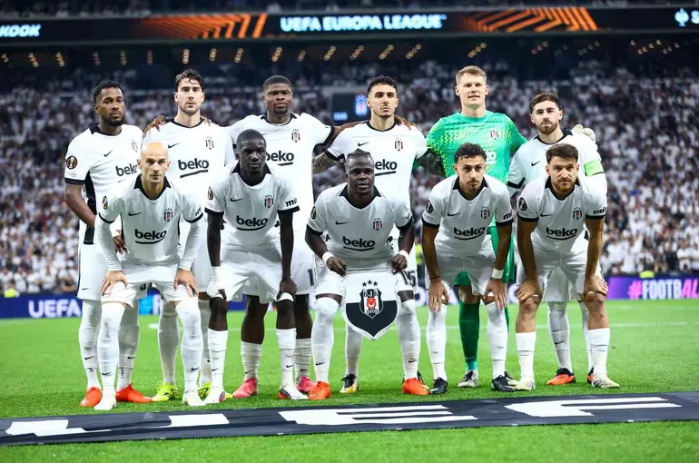 Vincenzo Italiano’dan 2 değişiklik
