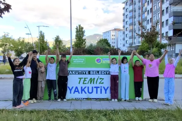 Yakutiye Belediyesi’nden estetik ve çevre dostu yeni çöp konteyner sistemi
