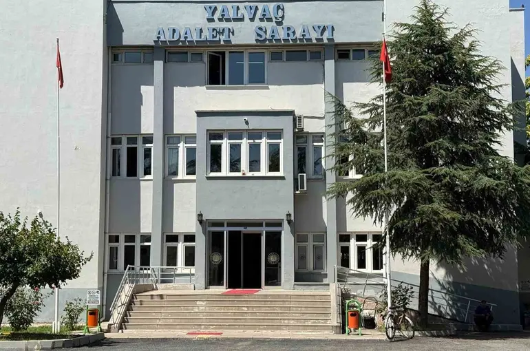 Yalvaç’ta trafikte kavga eden 2 kişi tutuklandı, 360 bin lira ceza uygulandı
