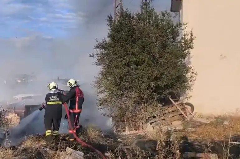 Yozgat’ta trafodaki patlama sonrası yangın çıktı
