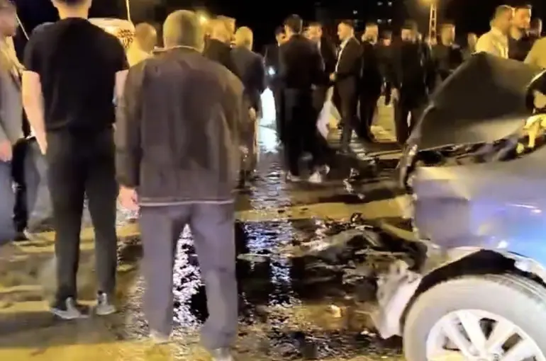 Yüksekova’da kaza: 3 yaralı
