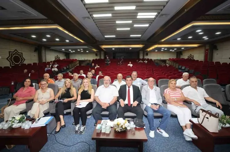 Yunusemre Meclisi’nde dengeler yenilendi
