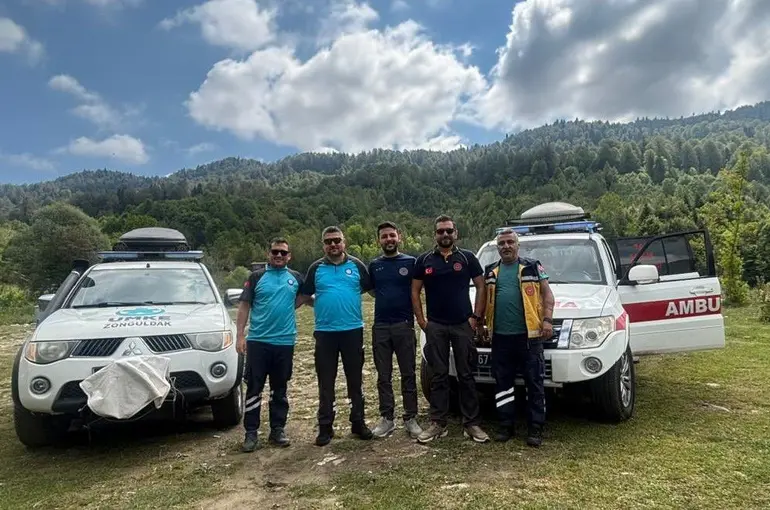 Zonguldak UMKE Transanatolia Rallisi’nde sağlık güvencesi oldu

