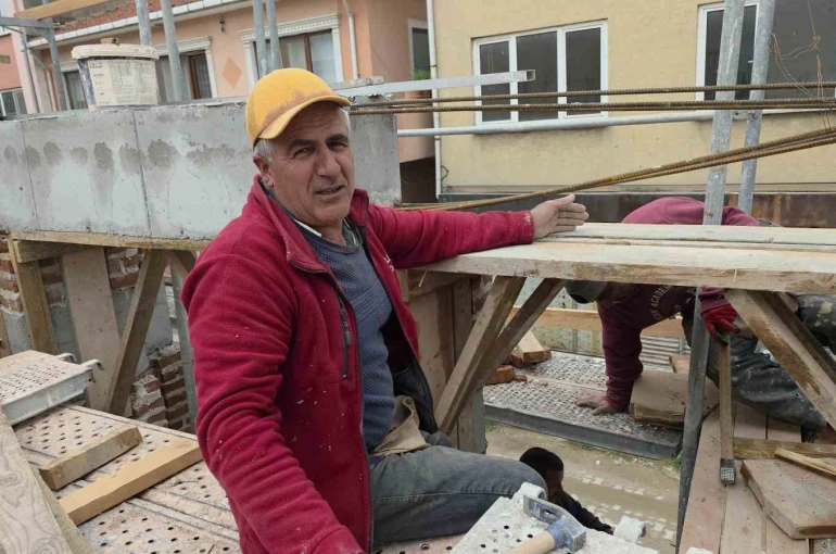1 Mayıs’ta meydanlar doldu, yevmiyeli işçiler ise çalıştı