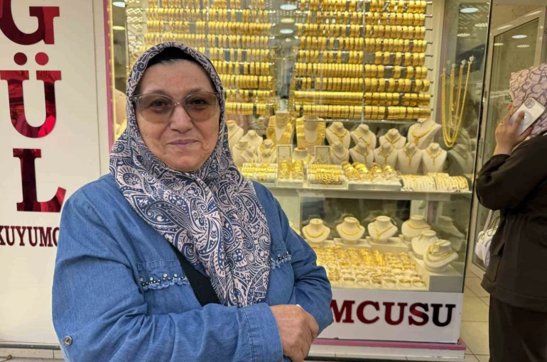 1 milyon 300 bin lira dolandırılmaktan kuyumcunun dikkati sayesinde kurtuldu