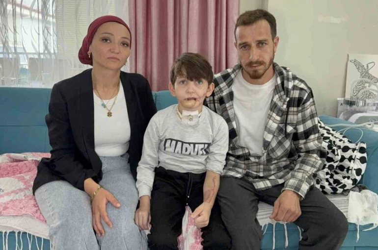 10 yaşındaki çocuk tüfekle çenesinden vuruldu, aile "adalet" arıyor