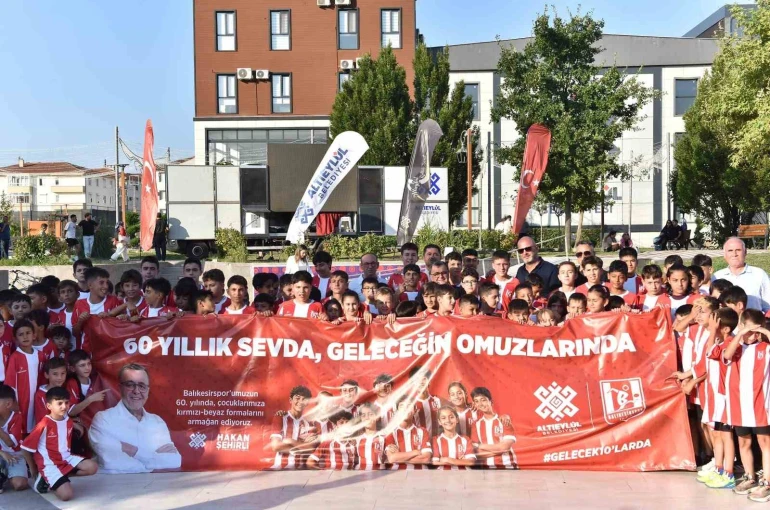 100 bin forma kampanyasına Altıeylül’den anlamlı destek