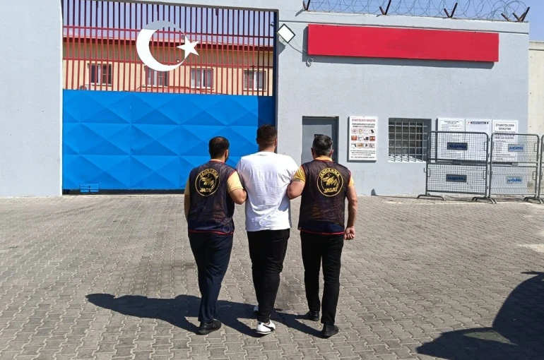 11 yıl kesinleşmiş hapis cezasıyla aranan şahıs yakalandı 