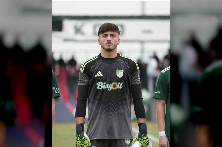 12 Bingölspor kalecisi Oğuzhan Çelik: "Şampiyonluğu daha erken ilan edebilirdik"