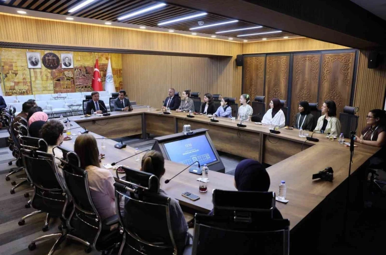13 ülkeden gelen öğrenciler Erzincan’da Türkçe ve Türk kültürüyle buluşuyor