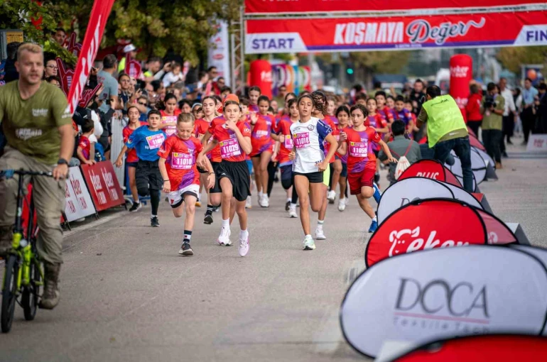 13’üncü Eker I Run heyecanı manifesto videosuyla başladı
