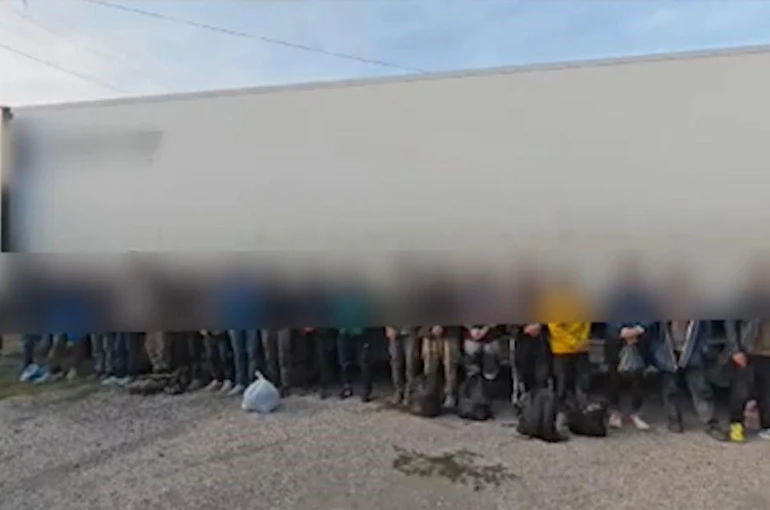 14 ayrı operasyonda 83 kaçak göçmen yakalandı