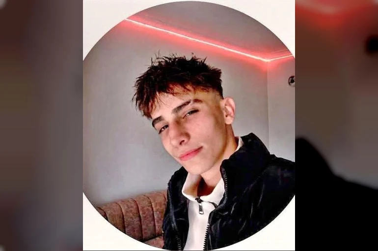 17 yaşındaki motosiklet sürücüsü kazada hayatını kaybetti